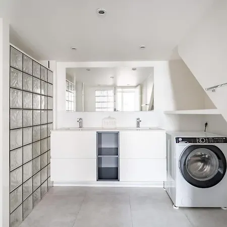 Duplex Haussmannien - Parc Monceau 75008 - 4p Apartment Paris